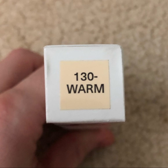 Smith & Cult Light Diffusing V-Concealer - Picture 4 of 4